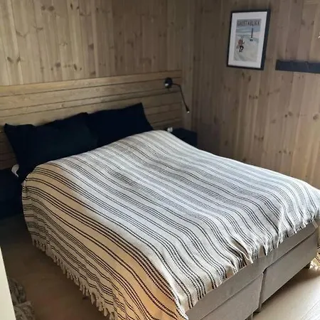 Hovdetunet 77-gaustablikk *